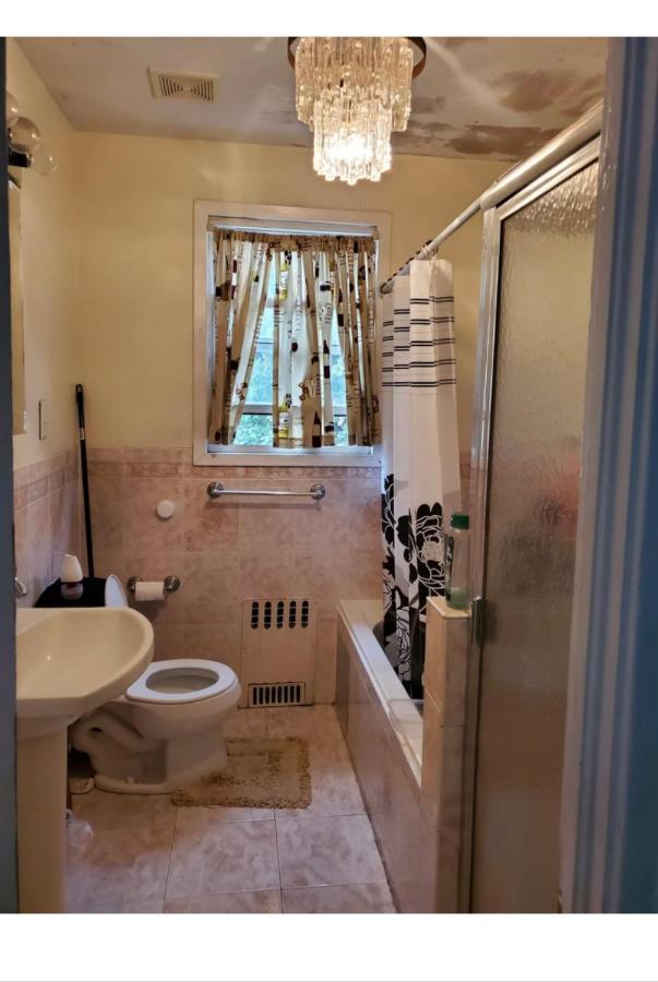 Royalbluecozy Apartment นิวยอร์ก ภายนอก รูปภาพ